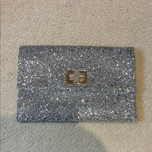 Anya Hindmarch Elegant Silver Glitter Clutch👝